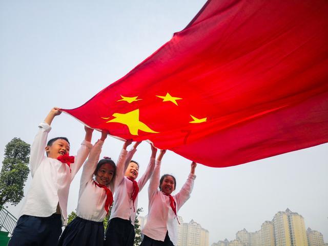 升空的愤怒奶奶